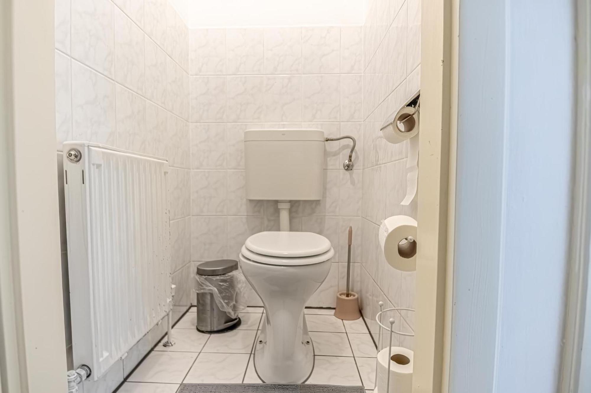 Appartement Spacious 3br Shared Apt, Very In Wenen