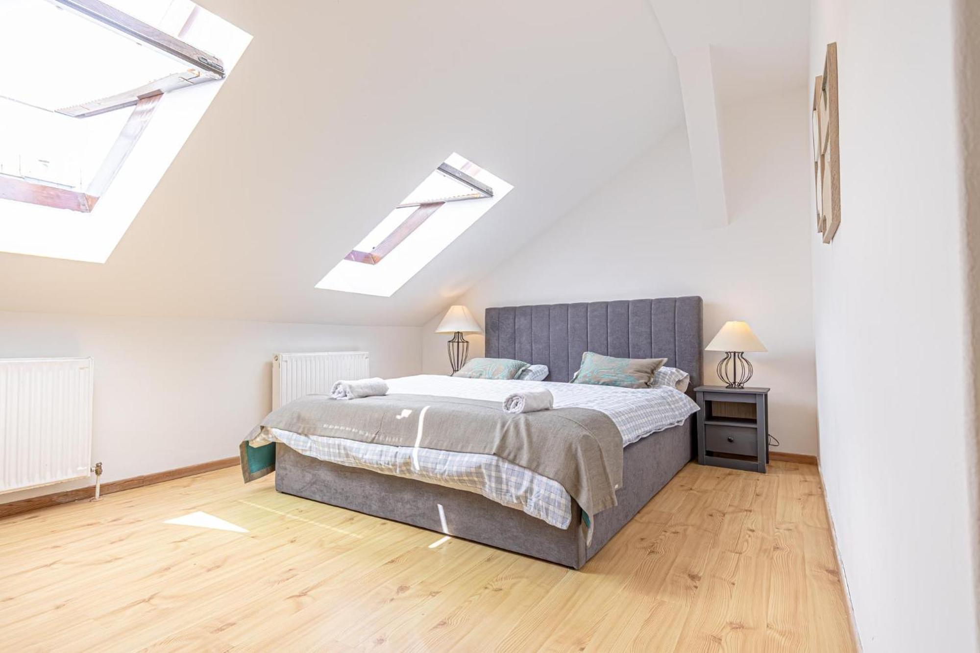 Spacious 3br Shared Apt, Very In Wenen