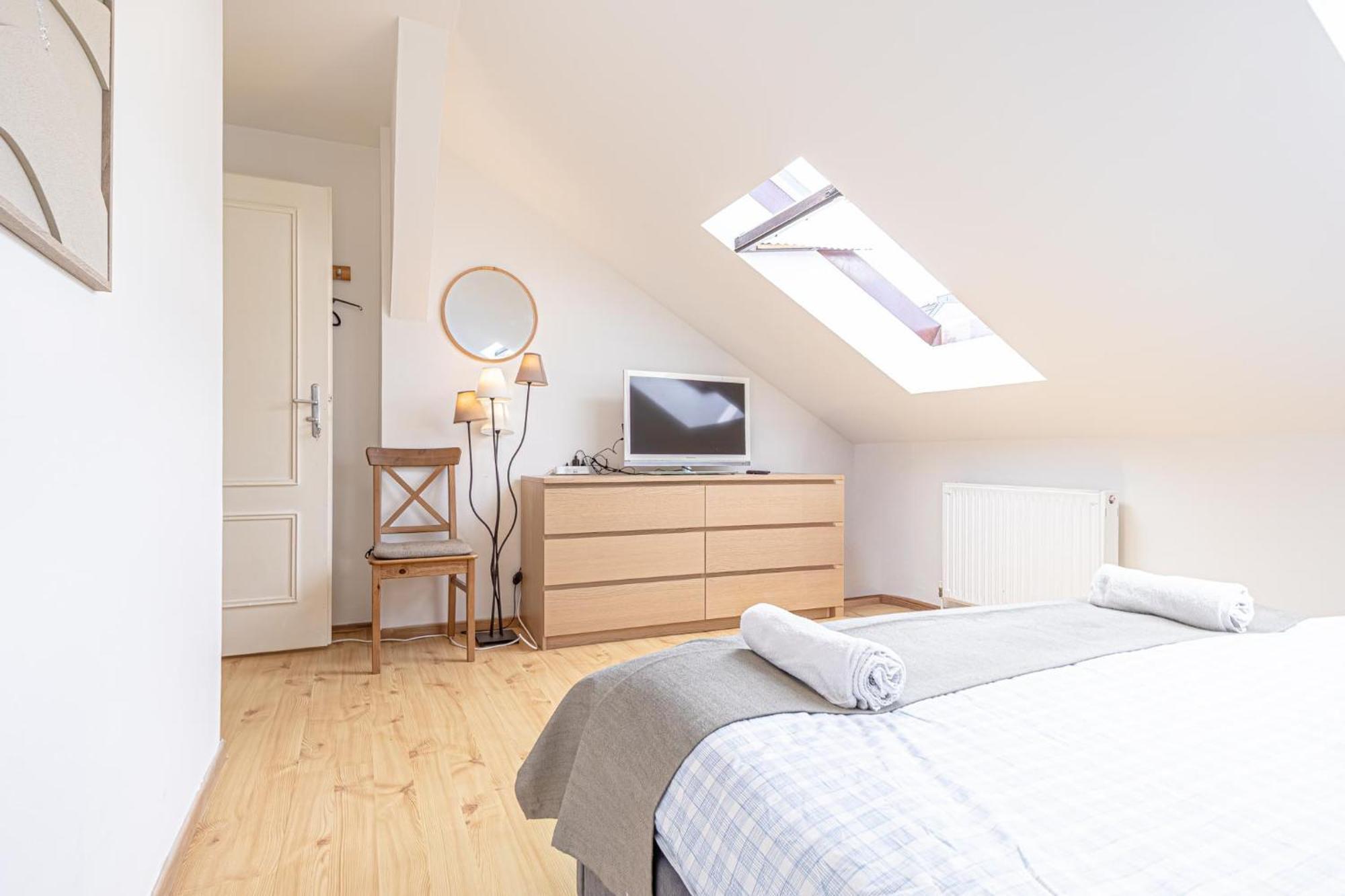 Spacious 3br Shared Apt, Very In * Wenen