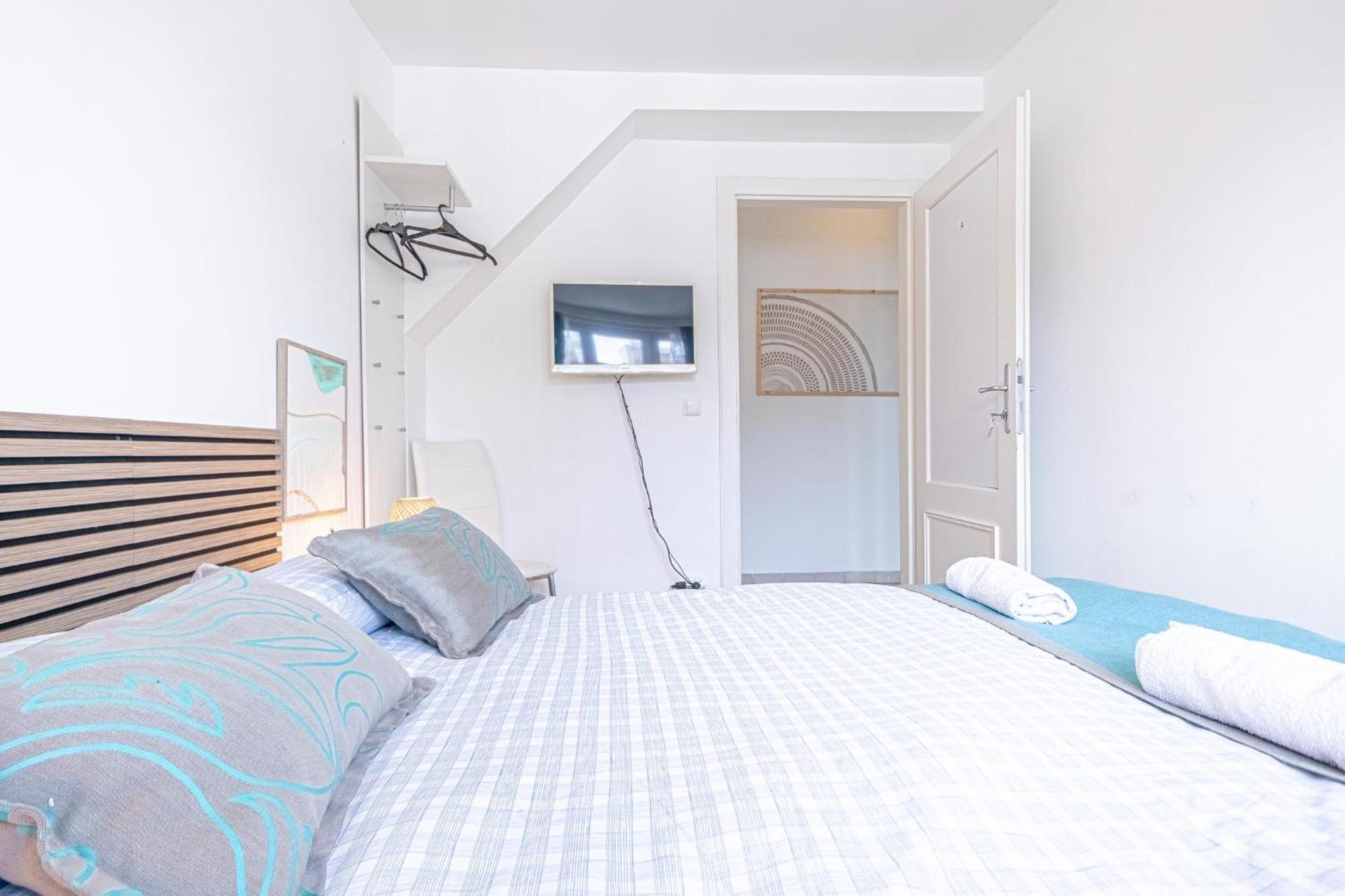 Spacious 3br Shared Apt, Very In Wenen
